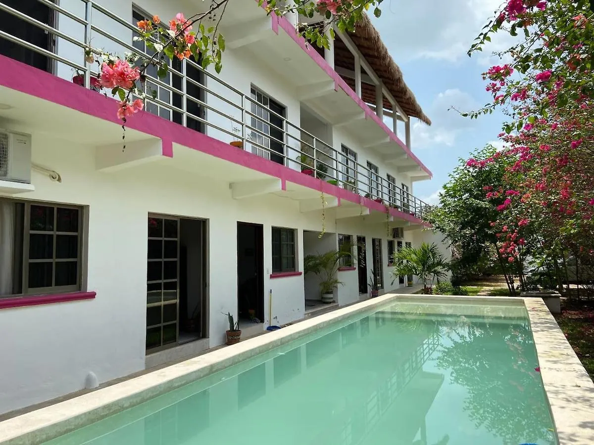 Bed and Breakfast Casa Bugambilias Bacalar