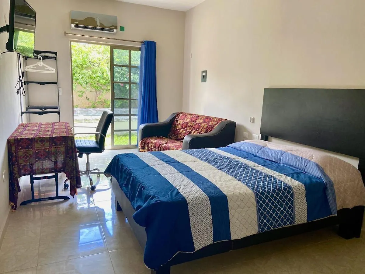 Bed & Breakfast Bed and Breakfast Casa Bugambilias Bacalar