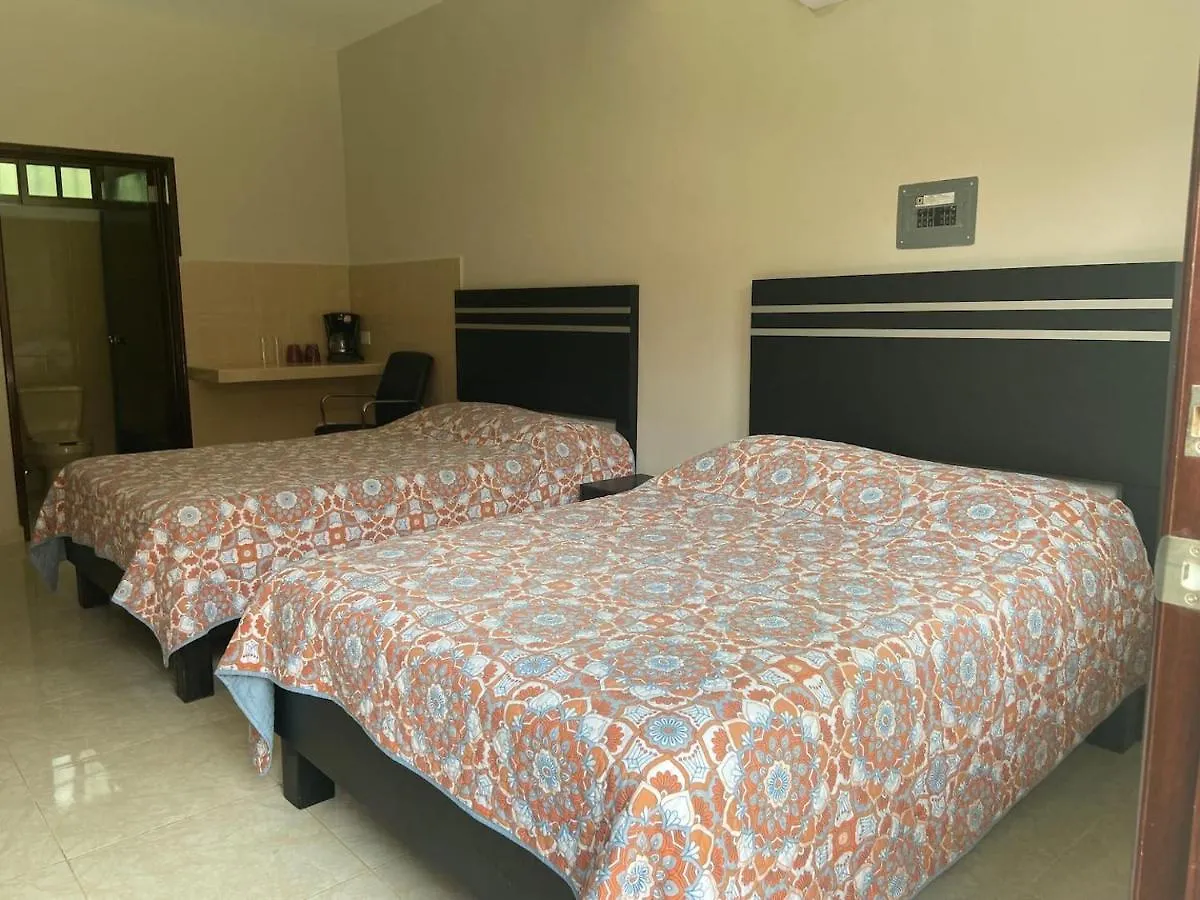 Bed and Breakfast Casa Bugambilias Bacalar Bed & Breakfast